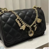 Calvin Klein 2022 Christmas Bag Champaeille Chain Bag 聖誕節拿手包白色款